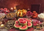 شب یلداست؛ شبى که در آن انار محبت دانه مى شود و سرخى عشق و عاطفه،
نثار کاسه هاى لبریز از شوق ما؛
شبى که داغى نگاه هاى زیباى بزرگ ترها در چشمان کودکان اوج مى گیرد و بالا مى رود. 2