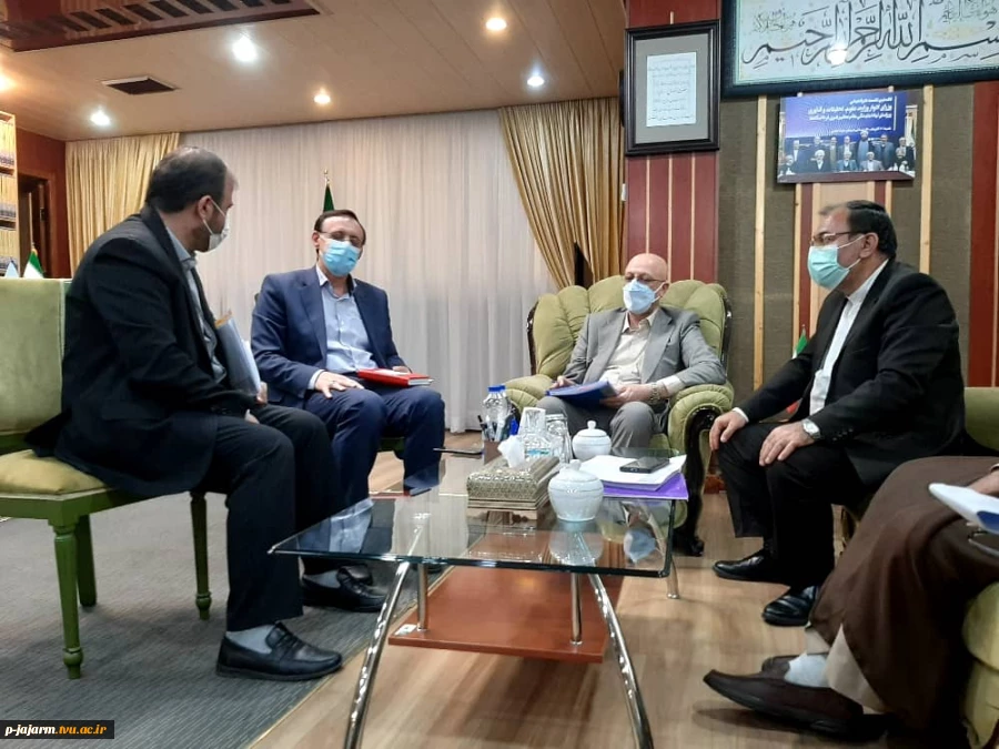 دیدار ریاست محترم دانشگاه فنی و حرفه ای مرکز جاجرم دکتر حسن زاده با وزیر محترم علوم ، تحقیقات و فناوری جناب آقای دکتر زلفی گل و نمایندگان محترم شورای اسلامی 2
