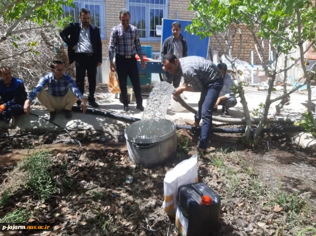 آبیاری و آفت کشی باغات و فضای سبز دانشکده با همیاری شرکت آبفای شهرستان جاجرم . چهارشنبه ۳۰ فروردین۱۴۰۲  3