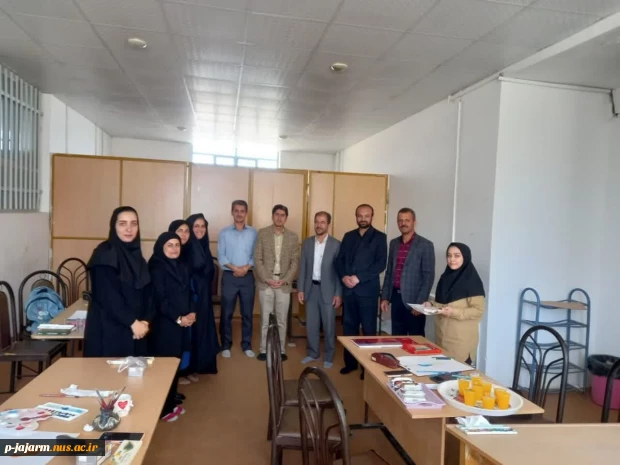 در روز معلم انجام شد:  تقدیر از اساتید محترم به مناسبت هفته معلم با حضورِ ریاست محترم مرکز در کلاس اساتید  4
