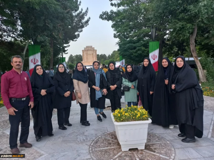 آغاز اردوی فرهنگی سیاحتی دانشجویان دختر دانشکده فنی جاجرم به مقصد مشهد مقدس - شنبه 23 اردیبهشت 6