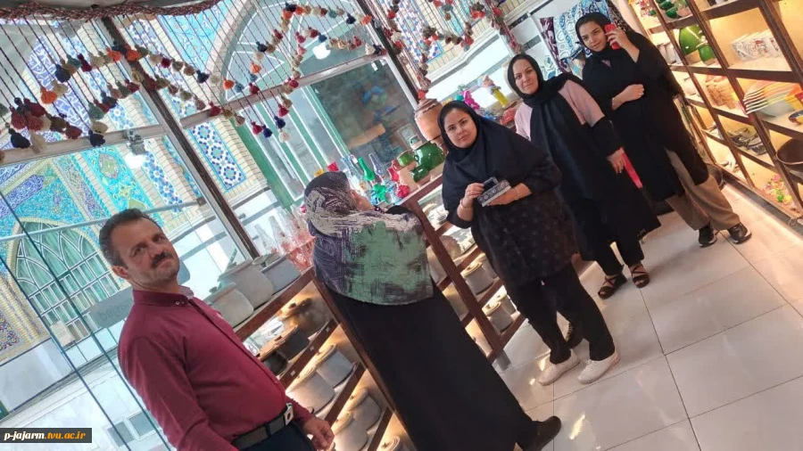 اردوی فرهنگی سیاحتی دانشجویان دختر دانشکده فنی جاجرم به مقصد مشهد مقدس - شنبه 23 اردیبهشت 15