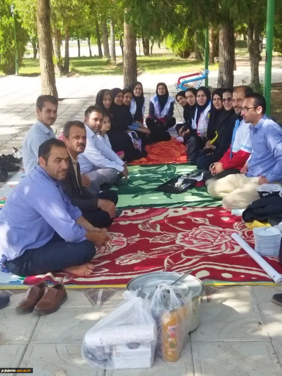 به مناسبت سالروز فتح خرمشهر برگزار شد:  تجدید میثاق جمعی از  دانشجویان و کارکنان دانشکده فنی جاجرم با شهدای گمنام  5