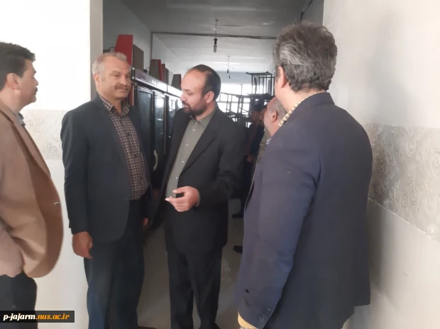 افتتاح سالن غذاخوری و سالن توزیع غذای مرکز پس از انجام تعمیرات اساسی در کف، سقف و بدنه همزمان با بازدید ریاست محترم دانشگاه فنی و حرفه ای خراسان شمالی جناب آقای دکتر قاضی پور و هیات محترم همراه 4