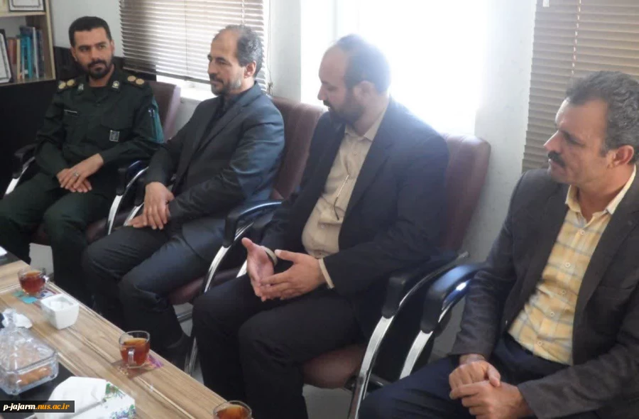 سلام.دیدار با فرماندهی محترم ناحیه مقاومت بسیج شهرستان‌ گرمه جناب سرهنگ پور محمدی به مناسبت سوم خرداد( روز فتح خرمشهر قهرمان)
چهارشنبه ۳خرداد۱۴۰۲ 2
