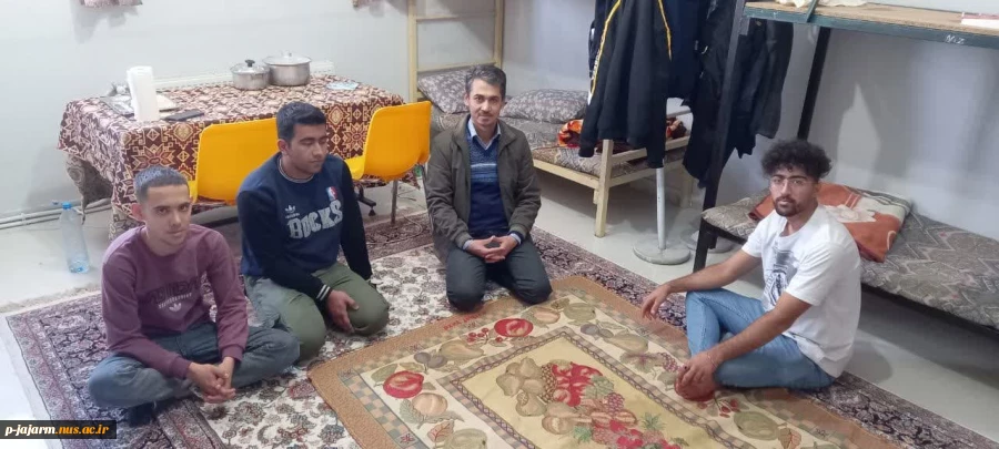 نشست صمیمی رئیس اداره امور دانشجویان مرکز  با دانشجویان خوابگاهی 3