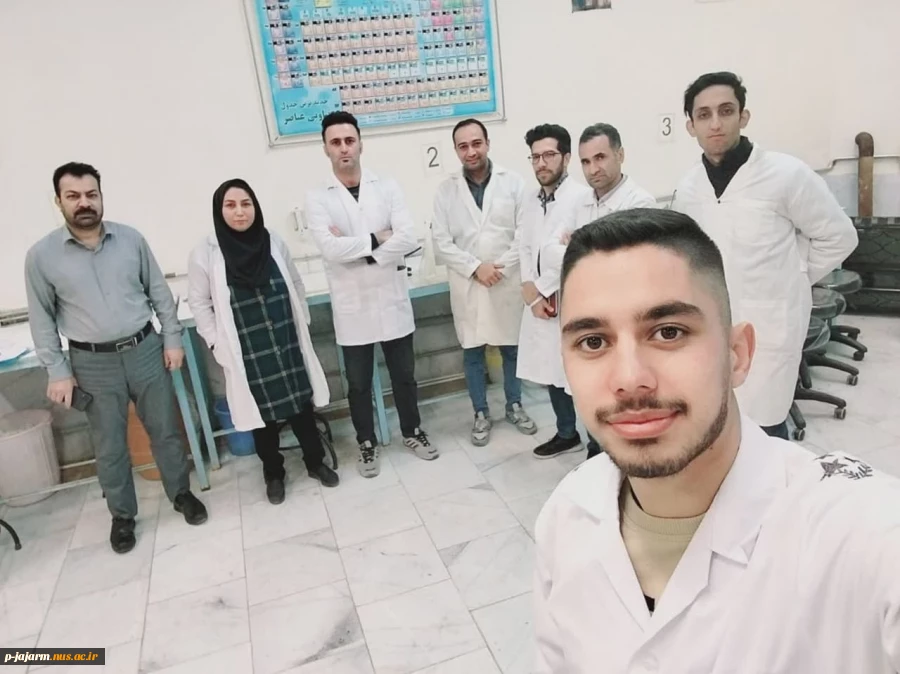 بازدید علمی تعدادی از دانشجویان دانشگاه های آزاد اسلامی و  دانشگاه علمی کاربردی مرکز جاجرم از کارگاه و آزمایشگاه های صنایع شیمیایی و  مهندسی شیمی آموزشکده فنی و حرفه ای جاجرم 9 دی ماه 1402 3