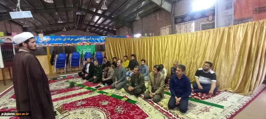 تجمع جمعی از اساتید، دانشجویان و کارکنان آموزشکده فنی و حرفه ای جاجرم در محکومیت برخورد با دانشجویان و اساتید آزادی‌خواه حامی فلسطین  5