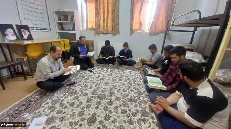 حضور مسئولین دانشکده فنی در خوابگاه و برگزاری نشست صمیمی با دانشجویان محترم خوابگاهی. یکشنبه ۱۳ خرداد 1403 5