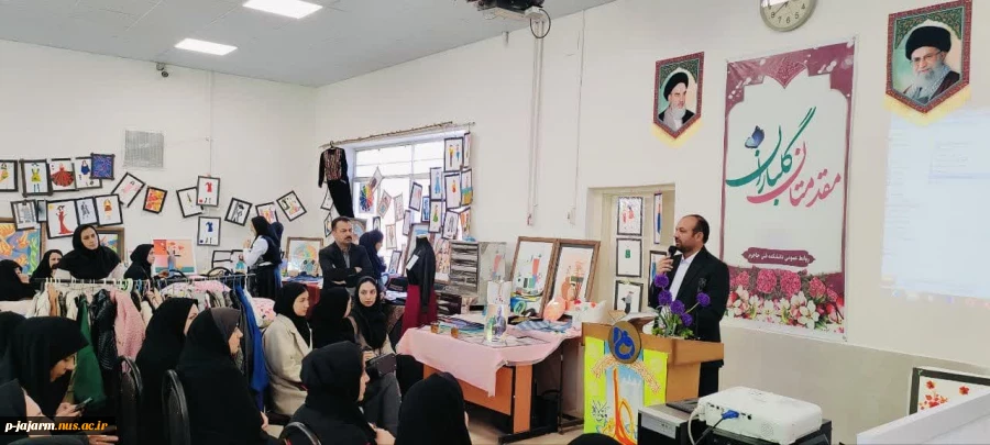 برگزاری نمایشگاه دستاوردهای هنری دانشجویان گرامی رشته های طراحی و دوخت و طراحی پوشاک - 23 دی ماه  19