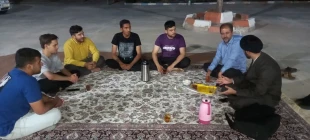 به مناسبت هفته خوابگاه ها  وبا حضور امام جماعت دانشکده حاج آقا محمودزاده ، برگزاری نشست صمیمی با دانشجویان محترم خوابگاهی 2