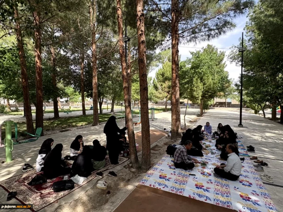 برگزاری برنامه صبحانه سالم در محل پارک مجتهد جاجرمی (چهارشنبه 24 اردیبهشت 1404) 3