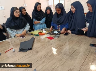 برگزاری ورکشاپ جواهر دوزی توسط استاد محترم سرکار خانم ساجدی 4