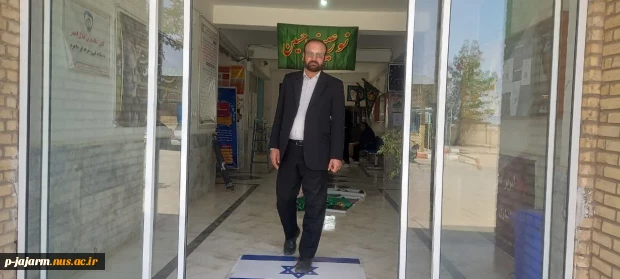 پذیرایی و توزیع شربت بین دانشجویان 4