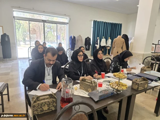 برگزاری جلسات دفاع از پایان نامه کارشناسی رشته طراحی و دوخت - 4 تیرماه 1404 35