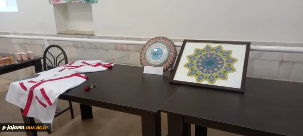 برگزاری جلسات دفاع از پایان نامه کارشناسی رشته طراحی و دوخت - 4 تیرماه 1404 51