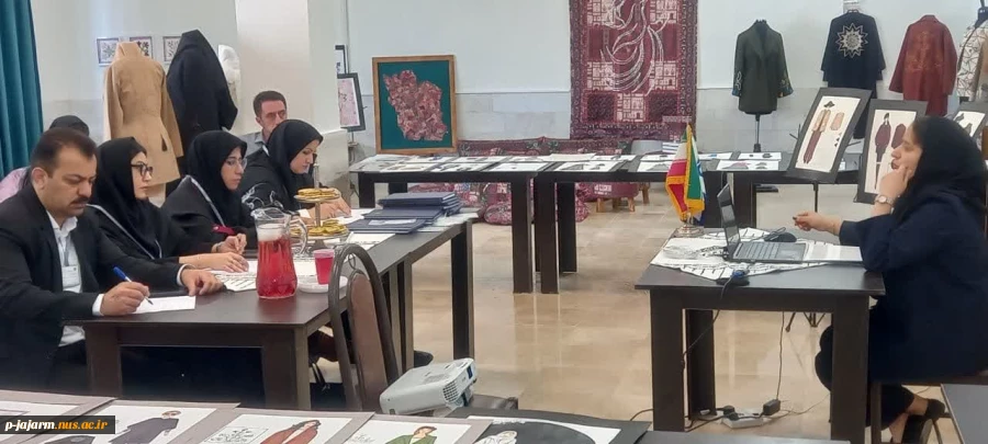 برگزاری جلسات دفاع از پایان نامه کارشناسی رشته طراحی و دوخت - 4 تیرماه 1404 58