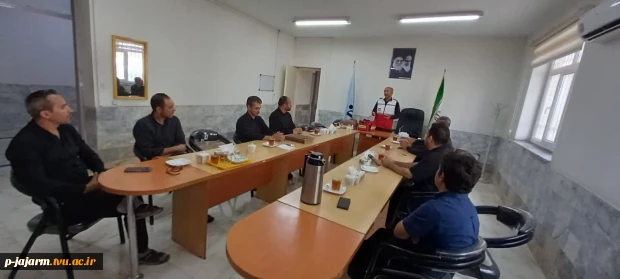 برگزاری دوره آموزشی "کمک های امدادی اولیه" ویژه کارکنان دانشگاه ملی مهارت مرکز جاجرم 4