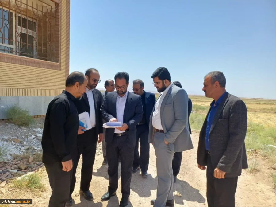 بررسی مسائل و مشکلات دانشگاه ملی مهارت مرکز جاجرم با حضور فرماندار محترم شهرستان جاجرم جناب آقای ایزدی 10